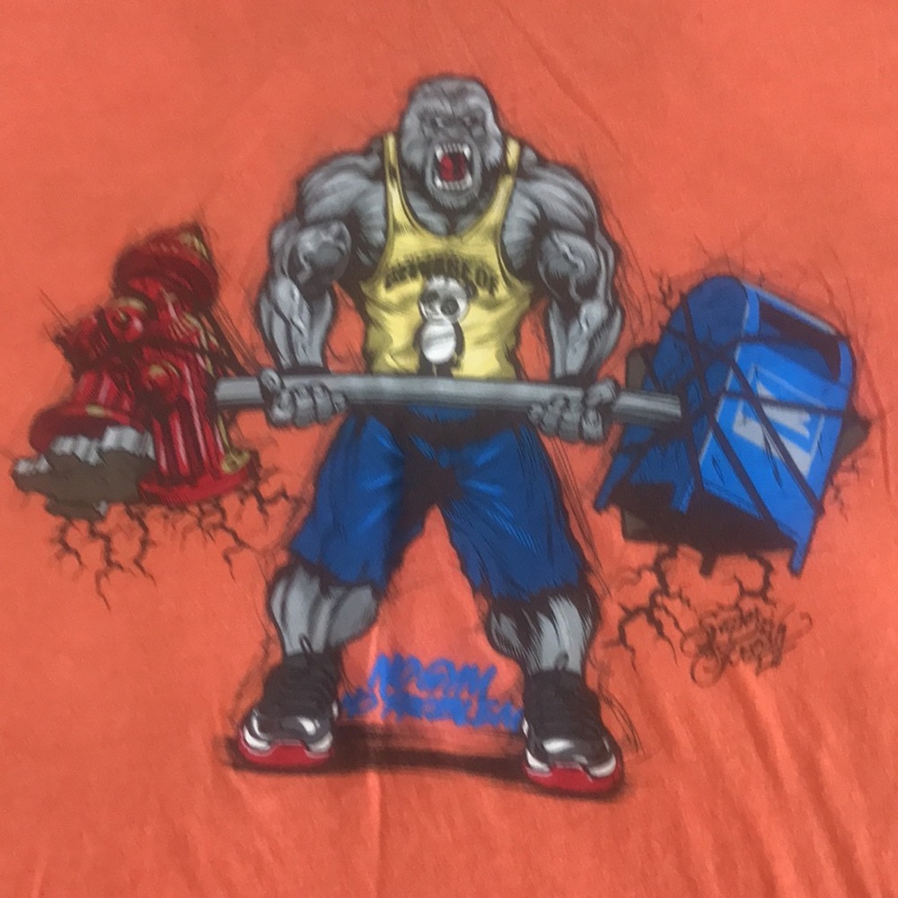 Tee Shirt - Picture 2 of 6